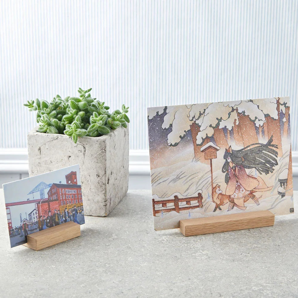 Photo Board & Oak Stand Gift Set | Your Photo, Display-Ready Out of the Box | UK Made