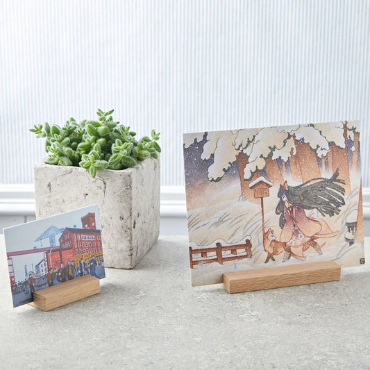 Photo Board & Oak Stand Gift Set | Your Photo, Display-Ready Out of the Box | UK Made